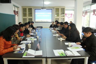 區(qū)人大常委會(huì)華峰副主任深入社區(qū)，專題調(diào)研養(yǎng)老服務(wù)工作